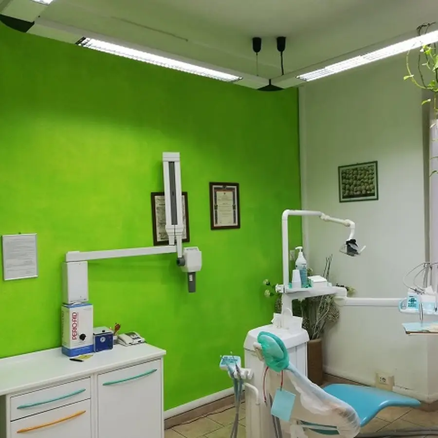 Studio Odontoiatrico Maggi Dr. Luigi - Dentista Roma