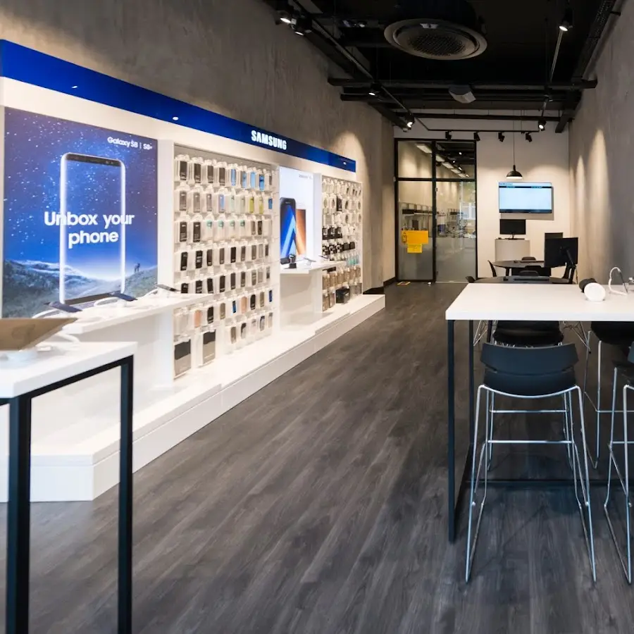 Samsung Service Center