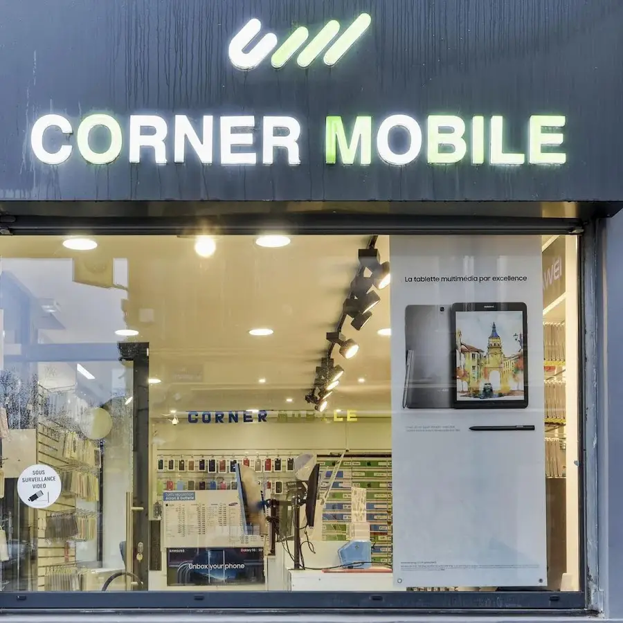 Corner Mobile