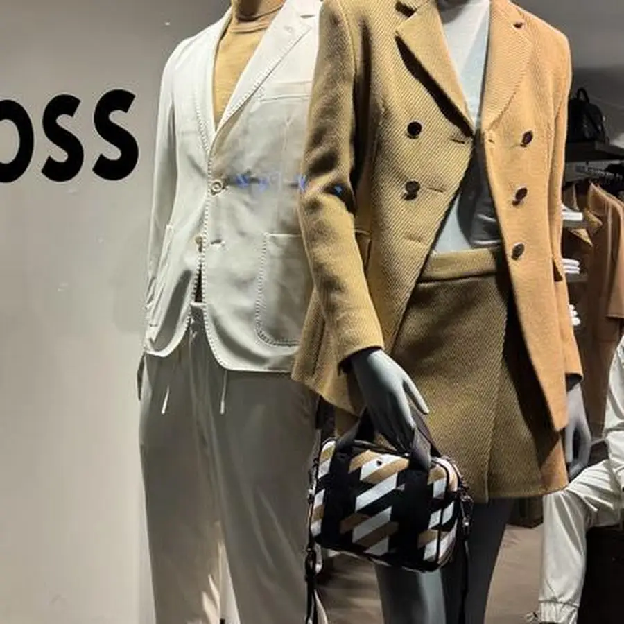 Plt Store Catania - Boss Store - abbigliamento uomo/donna