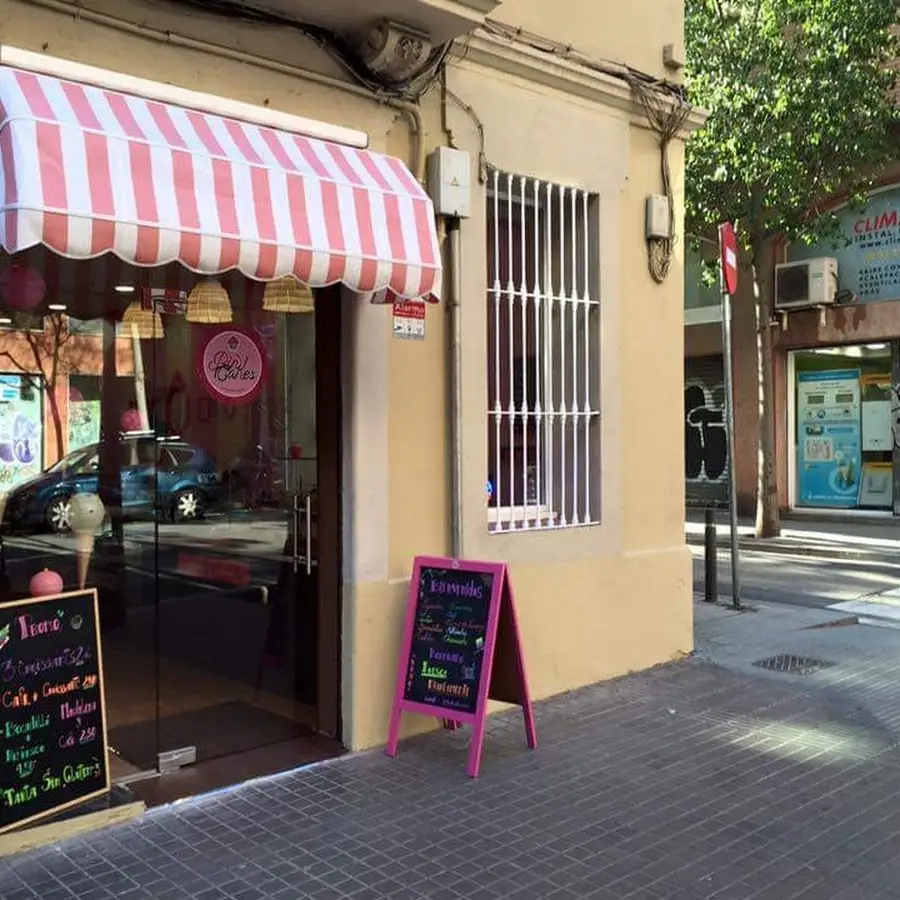 Pink Cakes BCN Bakery