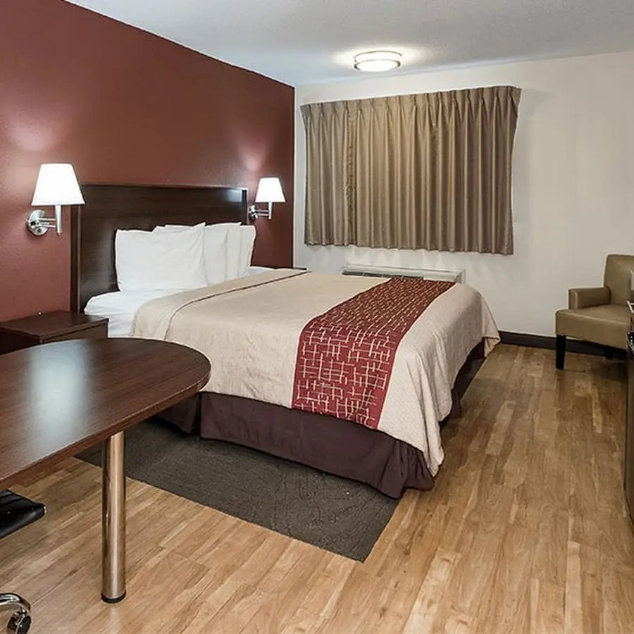 Red Roof Inn Toledo - Maumee