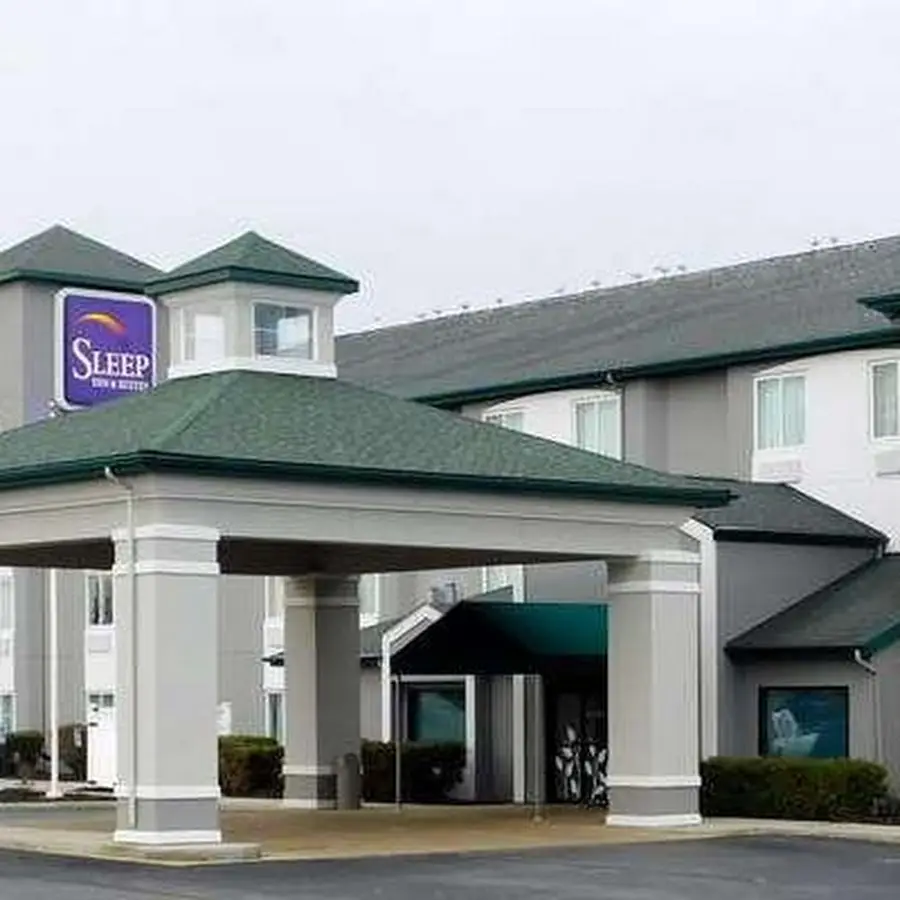 Sleep Inn &amp; Suites