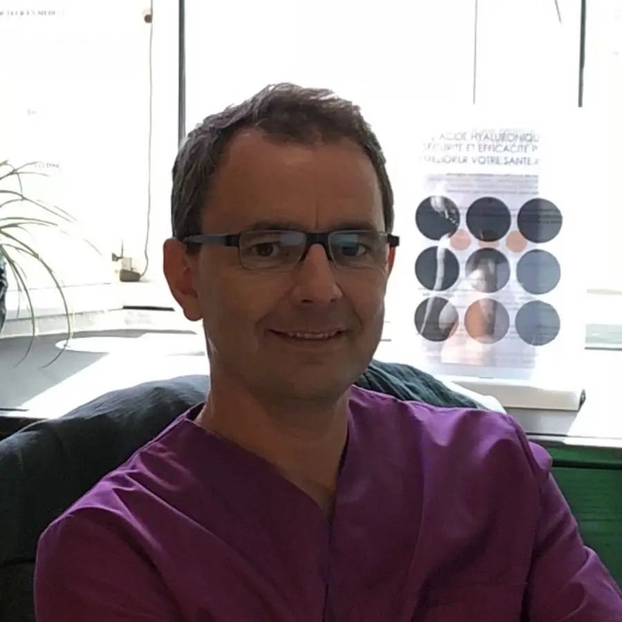 Dr. Holveck Guillaume