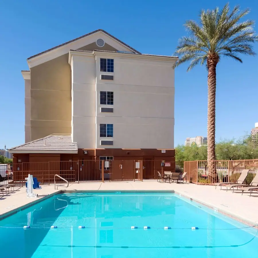 Sonesta Simply Suites Las Vegas Convention Center