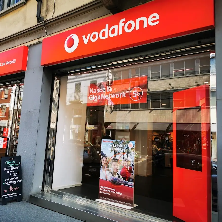 Vodafone Store | Corso Vercelli