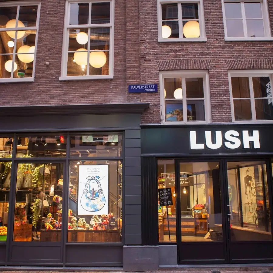 LUSH Cosmetics Kalverstraat - Flagship Store