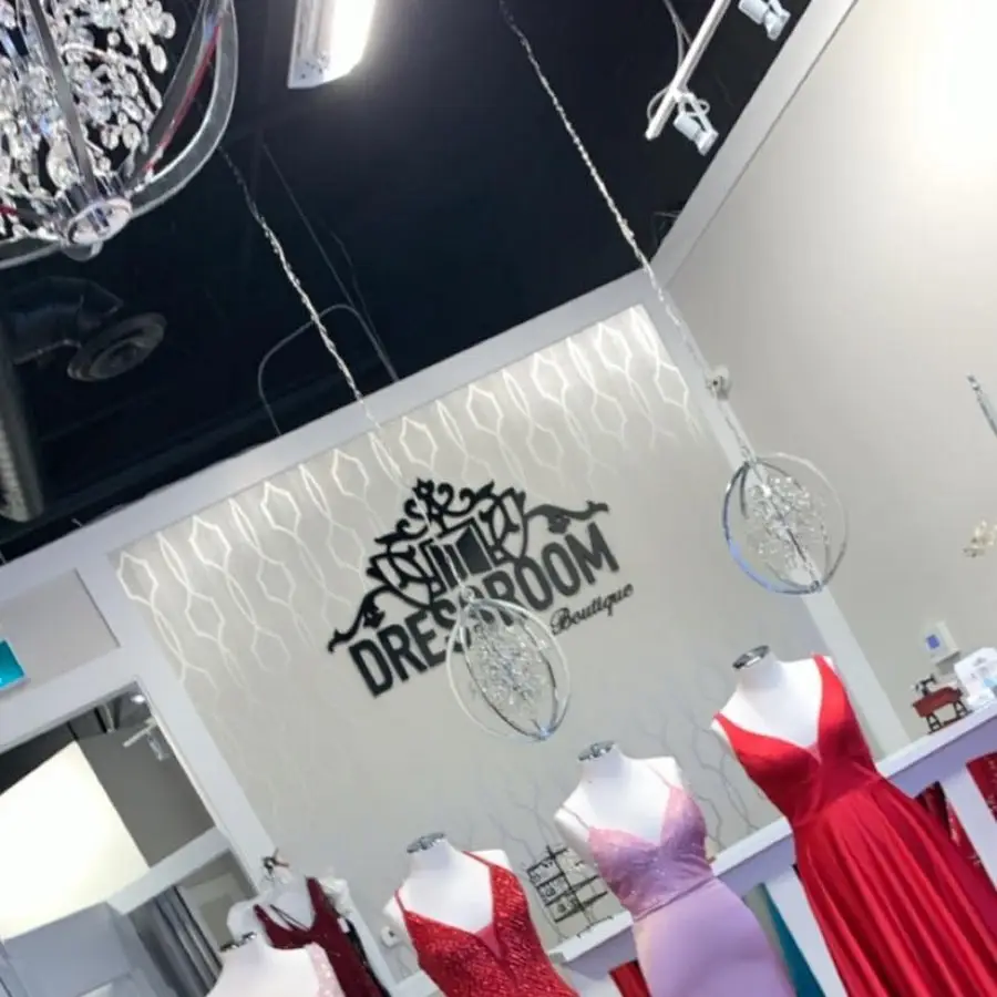 Dressroom Boutique