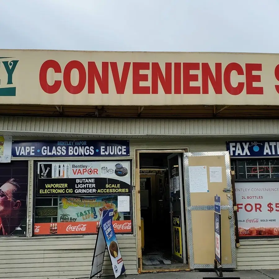 786 Bentley Convenience &amp; Smoke Shop (Vape Shop inside the Store)