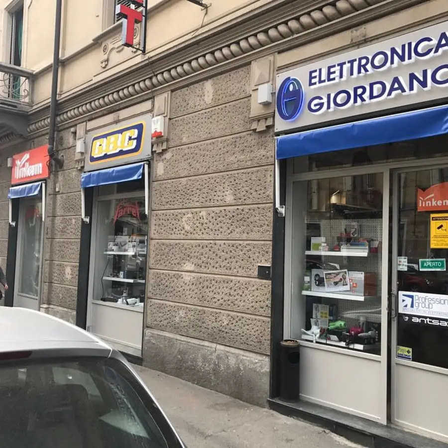 Elettronica Giordano filiale FARRET