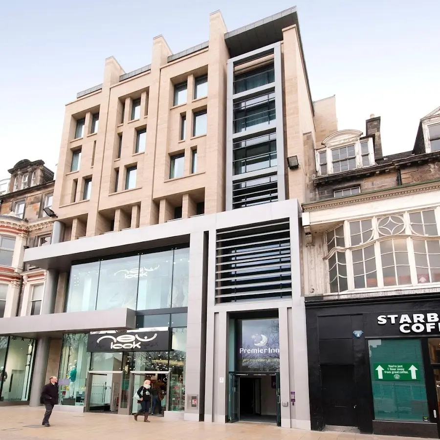 Premier Inn Edinburgh City Centre (Princes Street) hotel