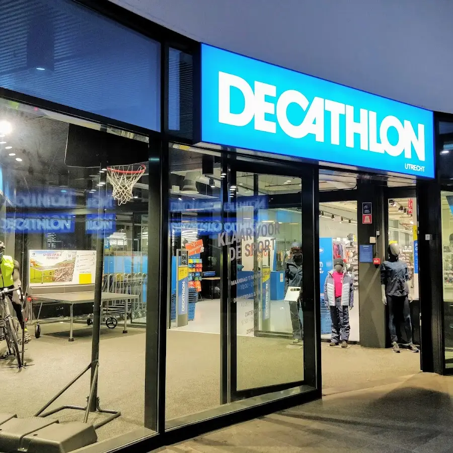 Decathlon Utrecht the Wall