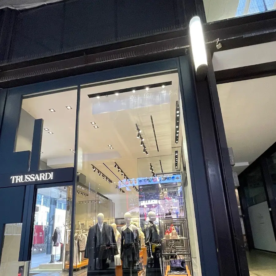 Trussardi Boutique Milano Galleria San Carlo