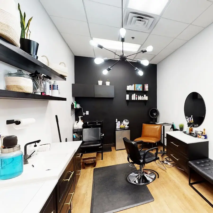 Signature / Mattison Avenue Salon Suites