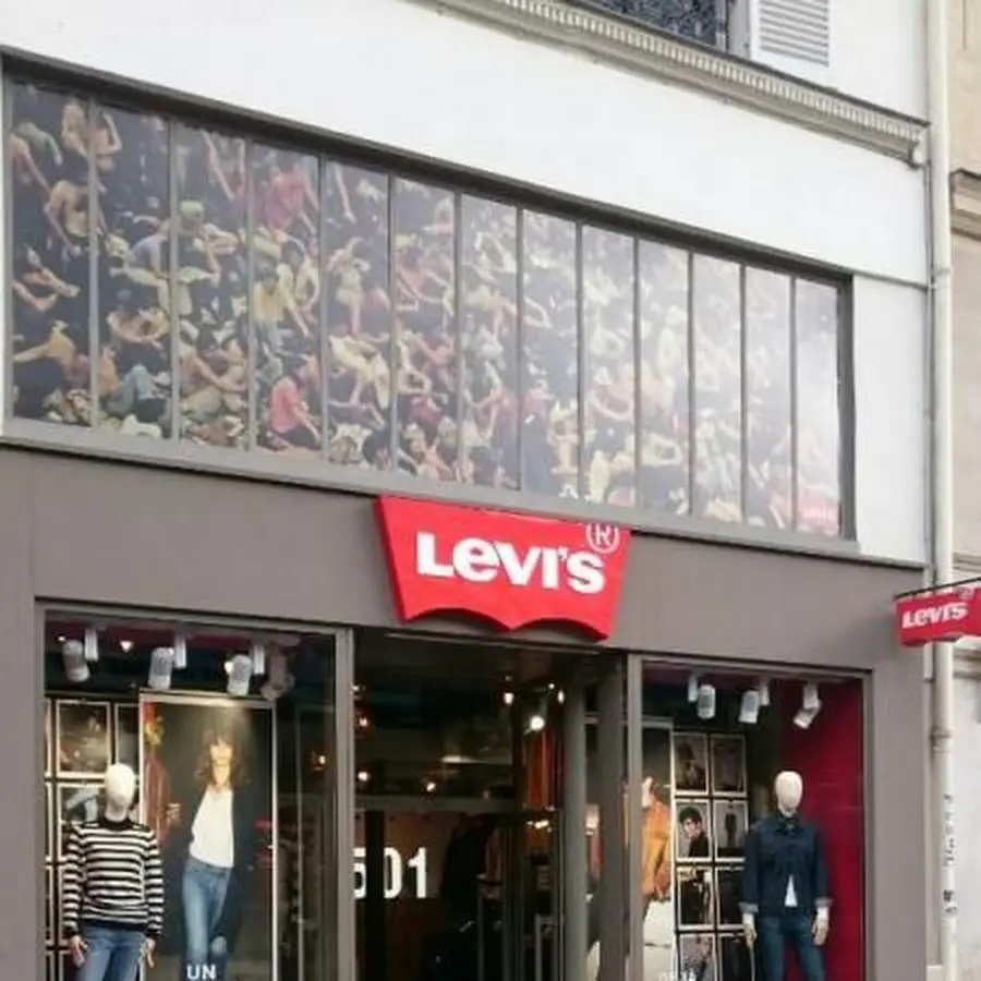 Levi's