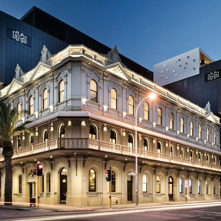 The Melbourne Hotel