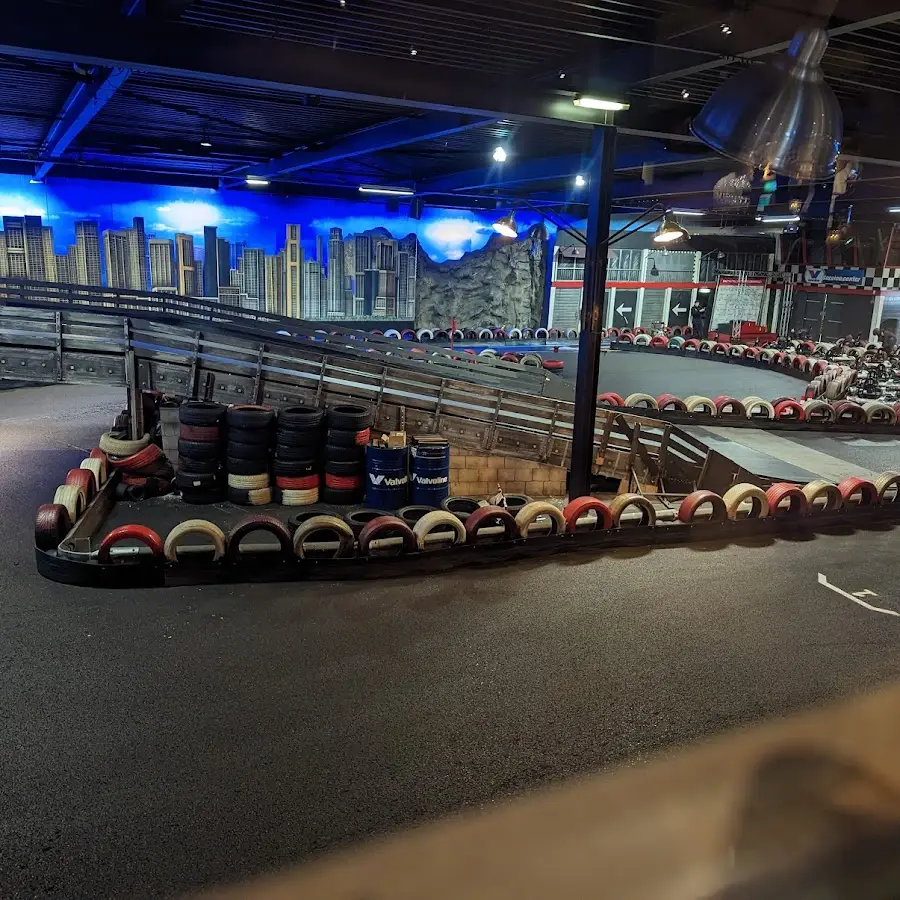 KartRacing &amp; Bowling Groningen