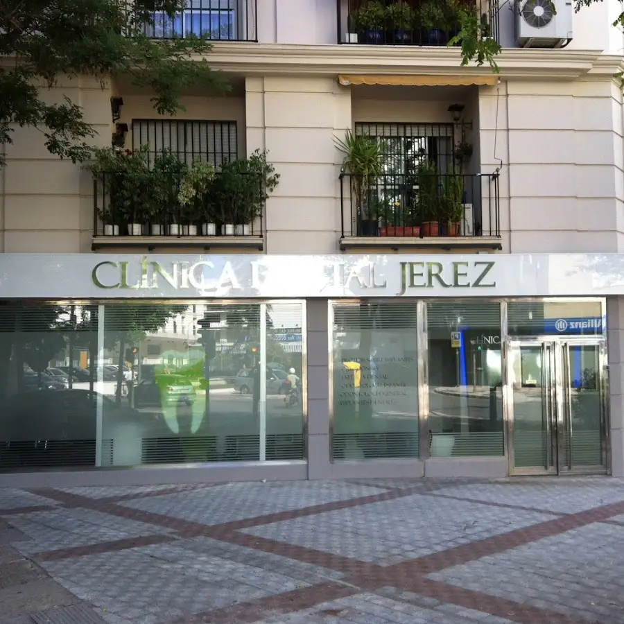 CLINICA DENTAL JEREZ