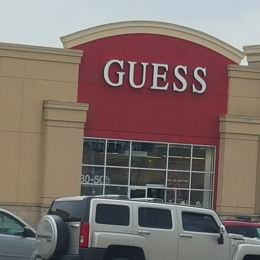 GUESS Factory