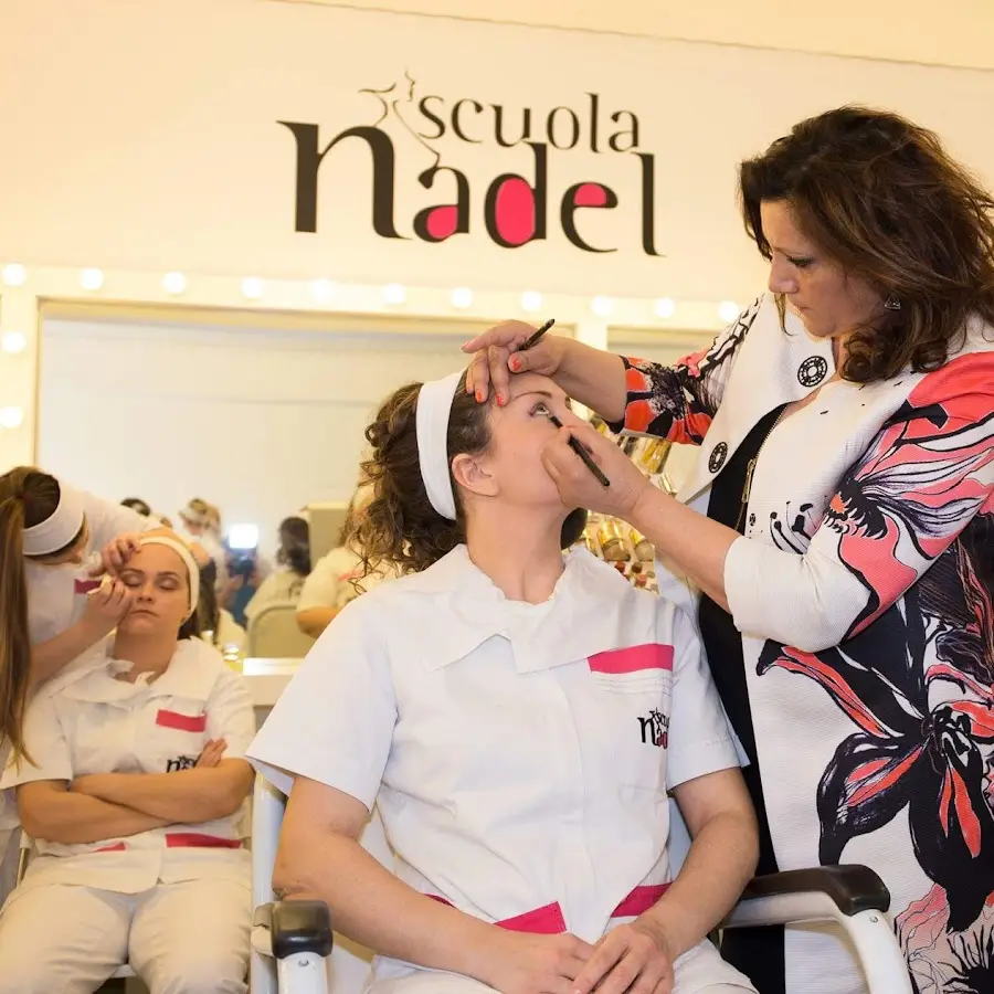 Scuola di estetica nadel napoli