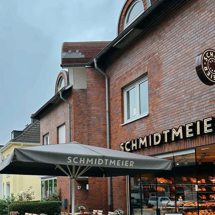 Bäckerei &amp; Konditorei Schmidtmeier - mit Café