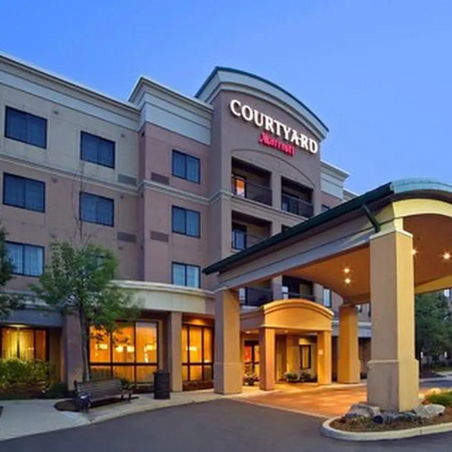 Courtyard by Marriott Mississauga-Airport Corporate Centre West