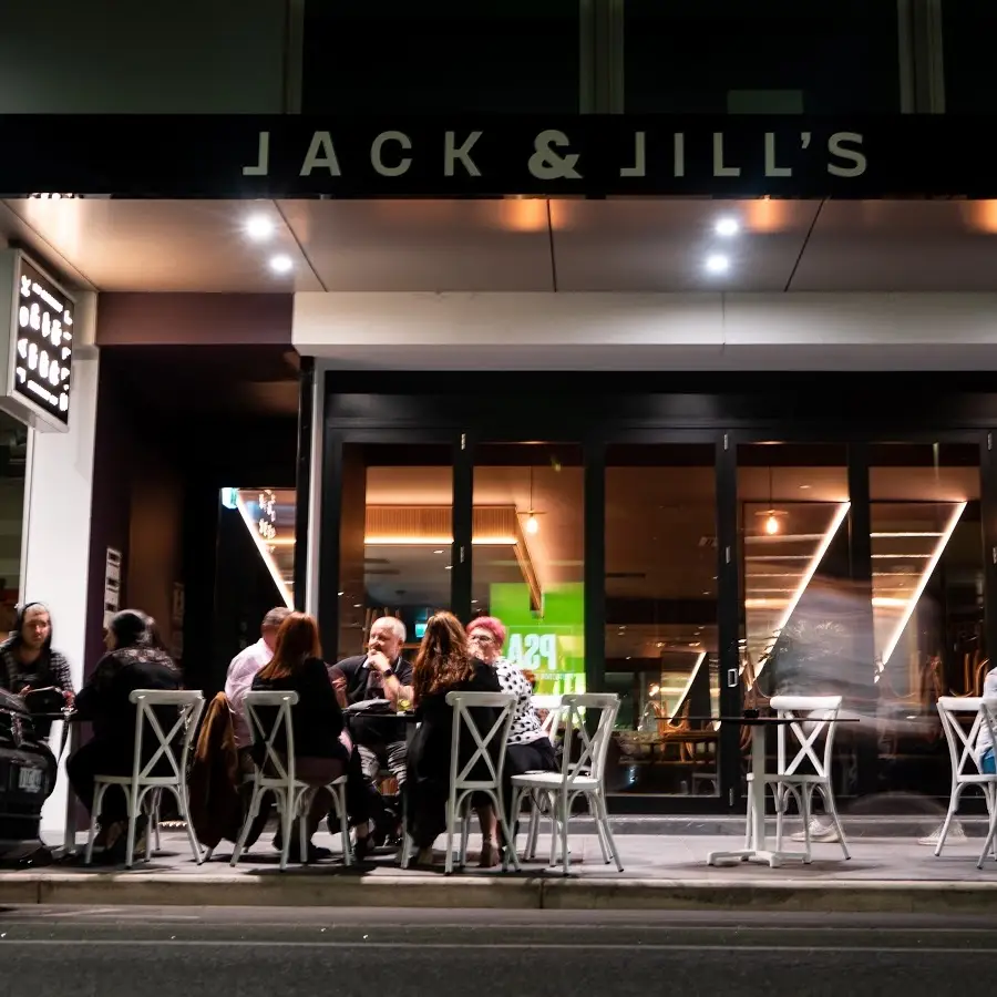 Jack &amp; Jill's Bar and Restaurant