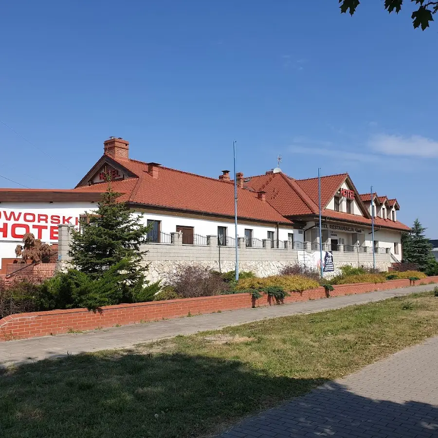 Hotel Dworski Galaktyczny Park