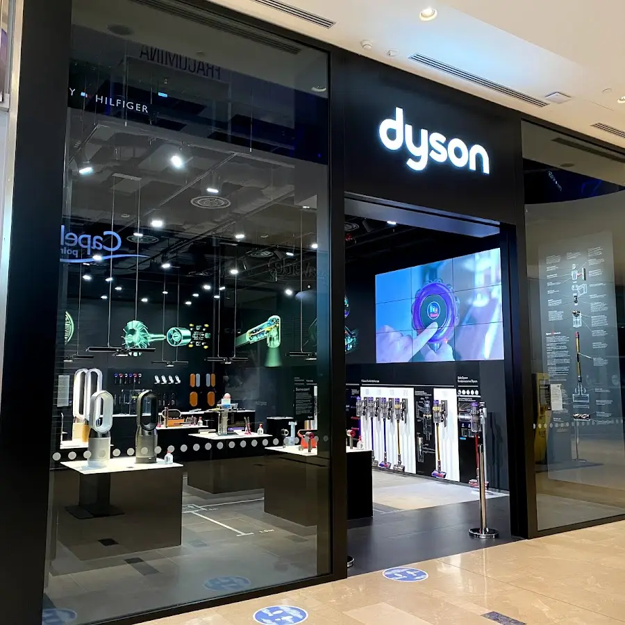 Dyson Demo Store Venezia - Nave de Vero