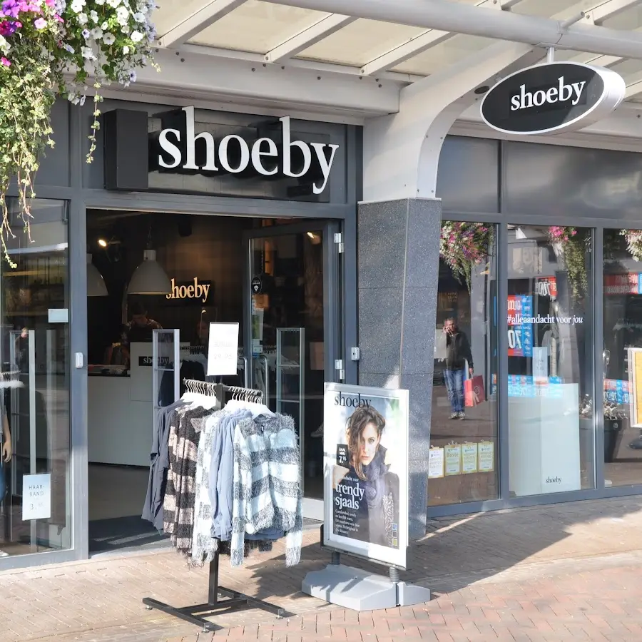 Shoeby - Almere Buiten