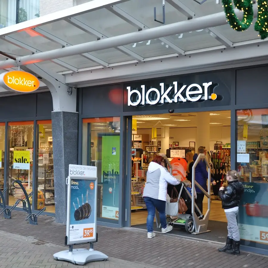 Blokker Almere Globeplein