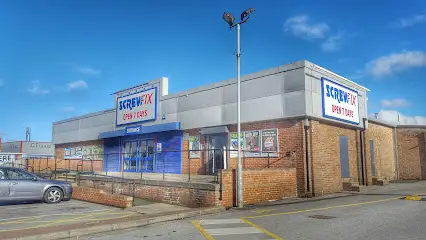 Screwfix Bradford - Bowling