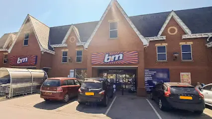 B&M Store