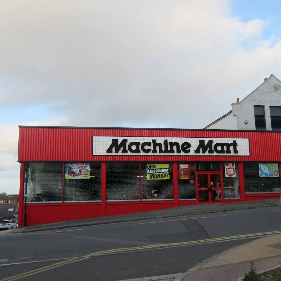 Machine Mart Swindon