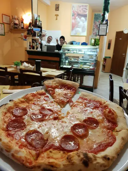 Pizzeria Nonna Papera