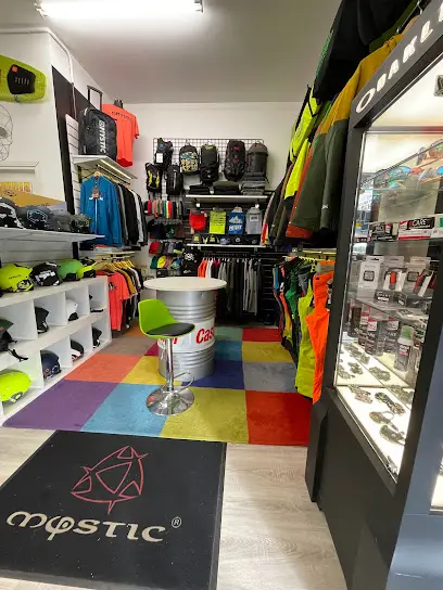 Riders Action Shop