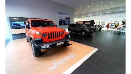 Jeep® Stellantis &You Roma Manzoni