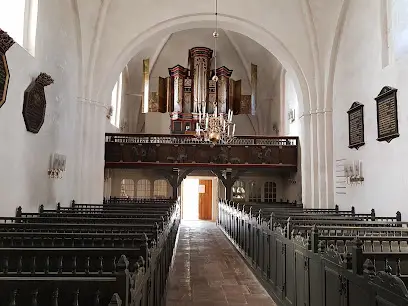 Kirche Zum Heiligen Kreuz - Evangelisch-lutherische Kirchengemeinde Pakens