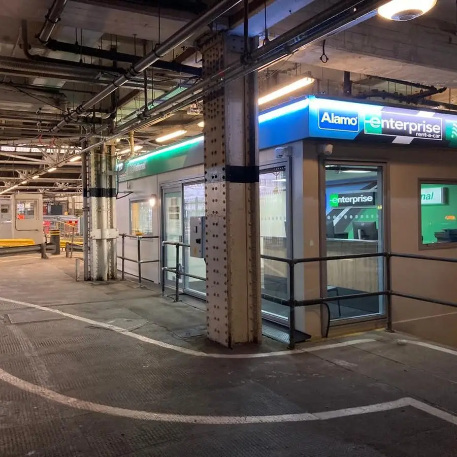 Enterprise Car &amp; Van Hire - London Paddington Station