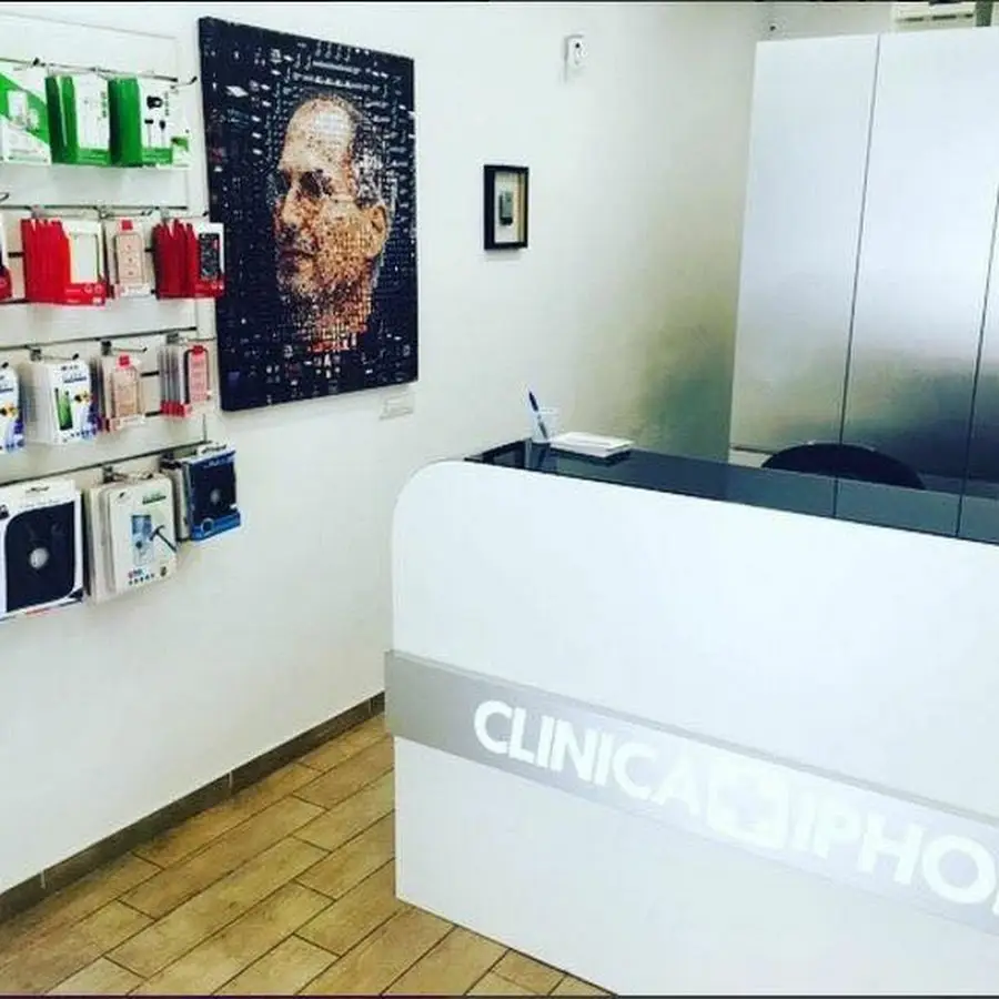 CLINICA IPHONE ROMA SAN GIOVANNI