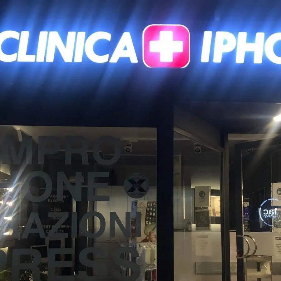 CLINICA IPHONE ROMA TIBURTINA