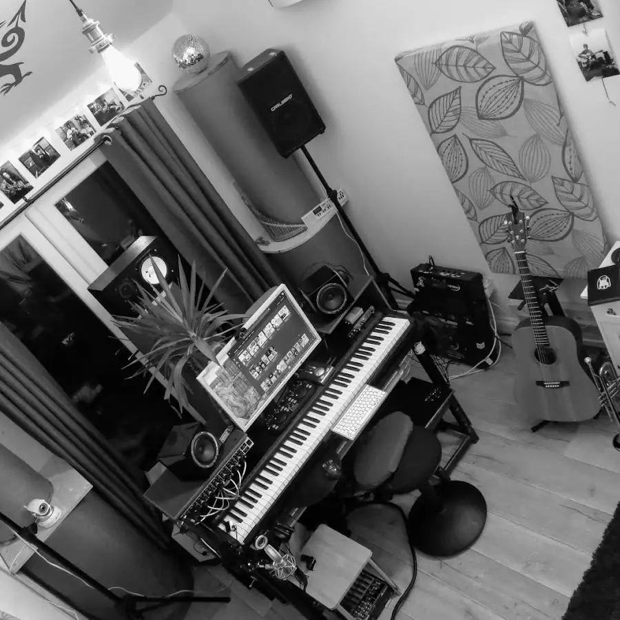 Bute Sound Cardiff - Singing Lessons &amp; Music Production Development Studio