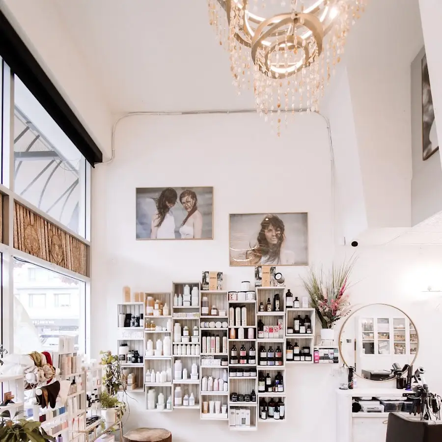 Hunt &amp; Gather hair company