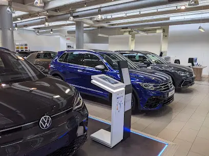 Volkswagen Monza - Lombarda Motori - Concessionaria Volkswagen e Volkswagen Veicoli Commerciali