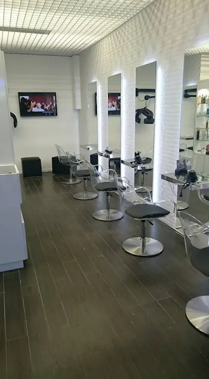 Valentin Coiffeur Coloriste Noeux Les Mines