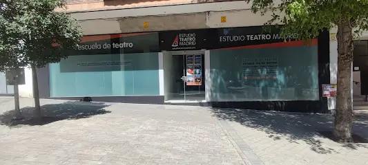 Escuela de Teatro Aficionado | ESTUDIO TEATRO MADRID | Cursos de Interpretación e Improvisación | Alquiler de Salas.