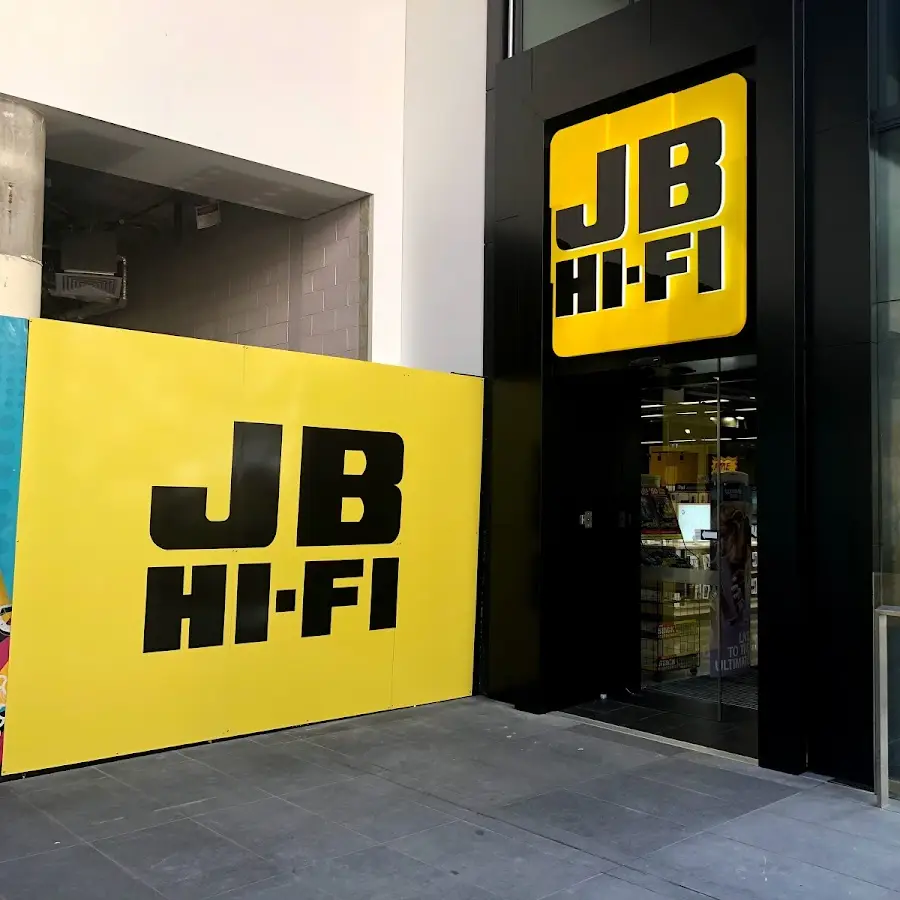 JB Hi-Fi Forrest Chase