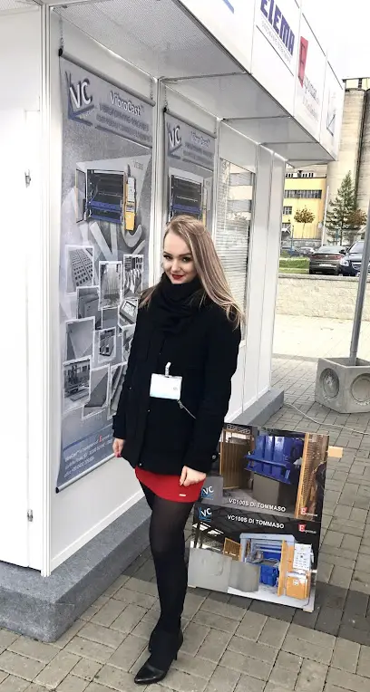 Agencja GLAM & SMART models - wynajem hostess i hostów, obsługa targów, promocji, eventów