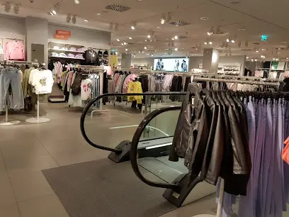 H&M