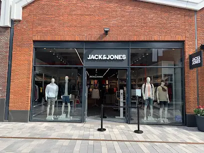 JACK & JONES